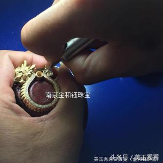和田玉籽料镶嵌起来到底有多豪气?看完不敢相信自己的眼睛!